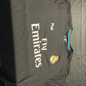 Real Madrid Sergio Ramos number 4 men’s size XL